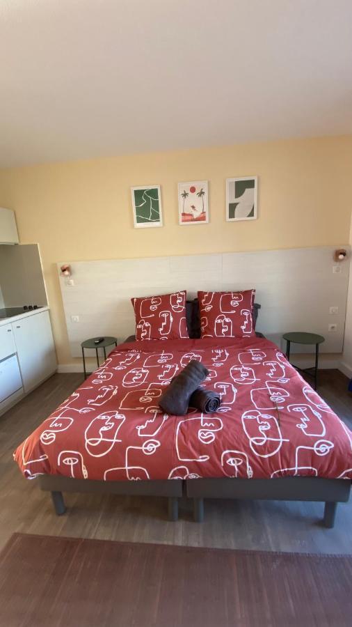 Joli Studio Camargue Lou Rouge อาร์ลส์ ภายนอก รูปภาพ